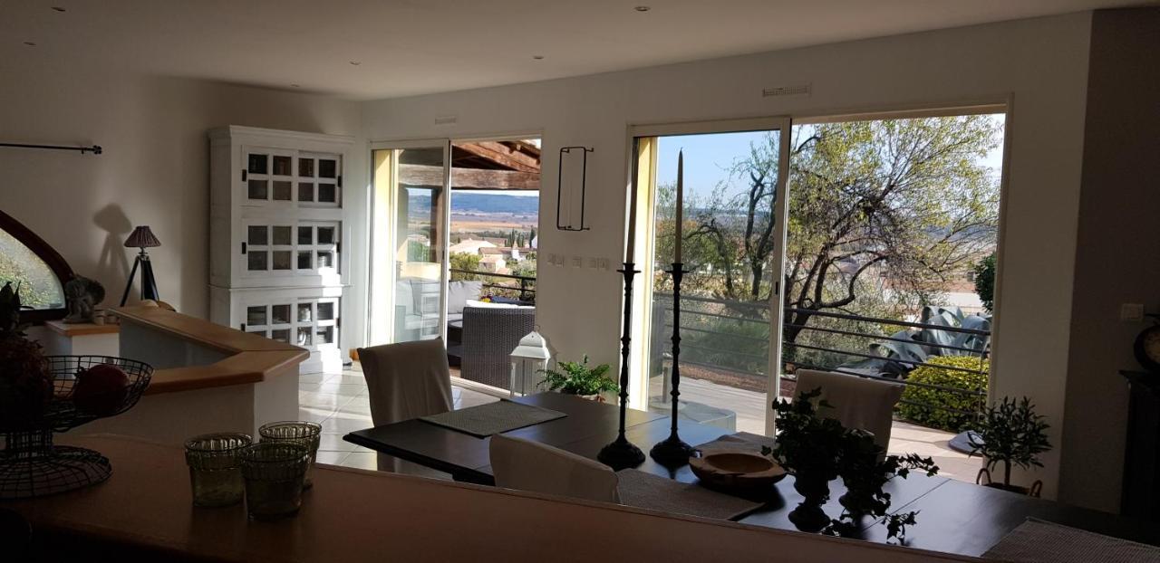 Beautiful Villa With A Stunning View Roujan Kültér fotó