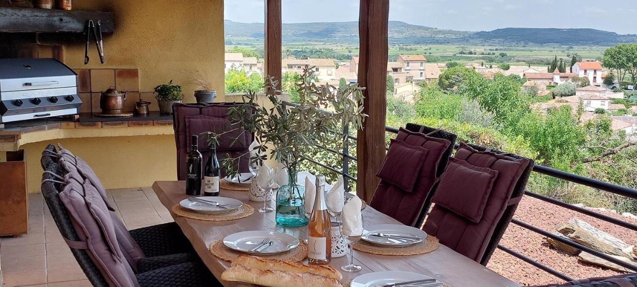 Beautiful Villa With A Stunning View Roujan Kültér fotó
